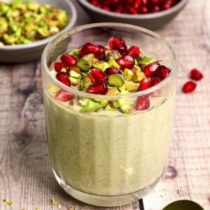 Pistachio Protein Overnight Oats